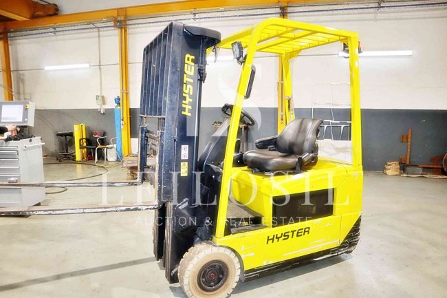 Empilhador Elétrico Hyster